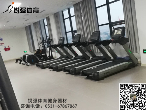 军人部队健身房解决方案，从体能发展、肌肉耐力提升、多样化训练环境出发，