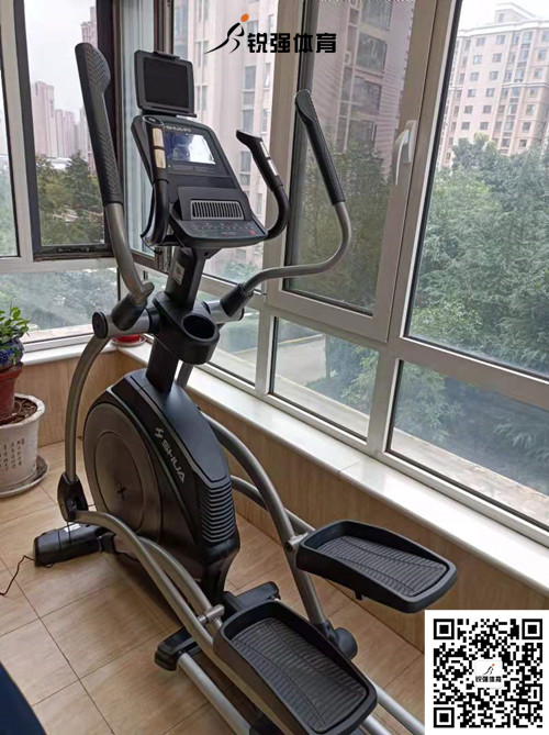 济南某小区业主选购的椭圆机    送货上门，免费安装，免费给予技术指导，