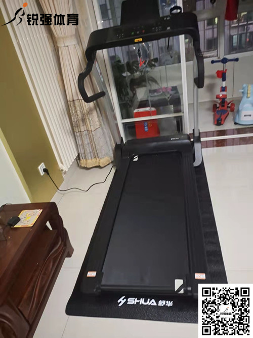 济南某小区业主选购的跑步机