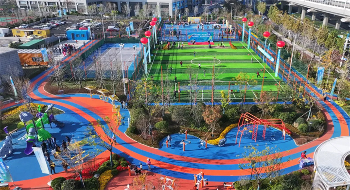 11月15日，集团用心打造的市北悦动体育运动广场笼式场地正式启用，